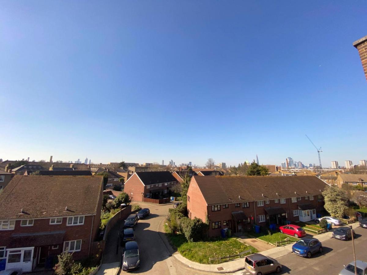 Bright, Spacious, Modern Interior Decor 2 Bedrooms Apartment With Amazing Views Londra Exterior foto